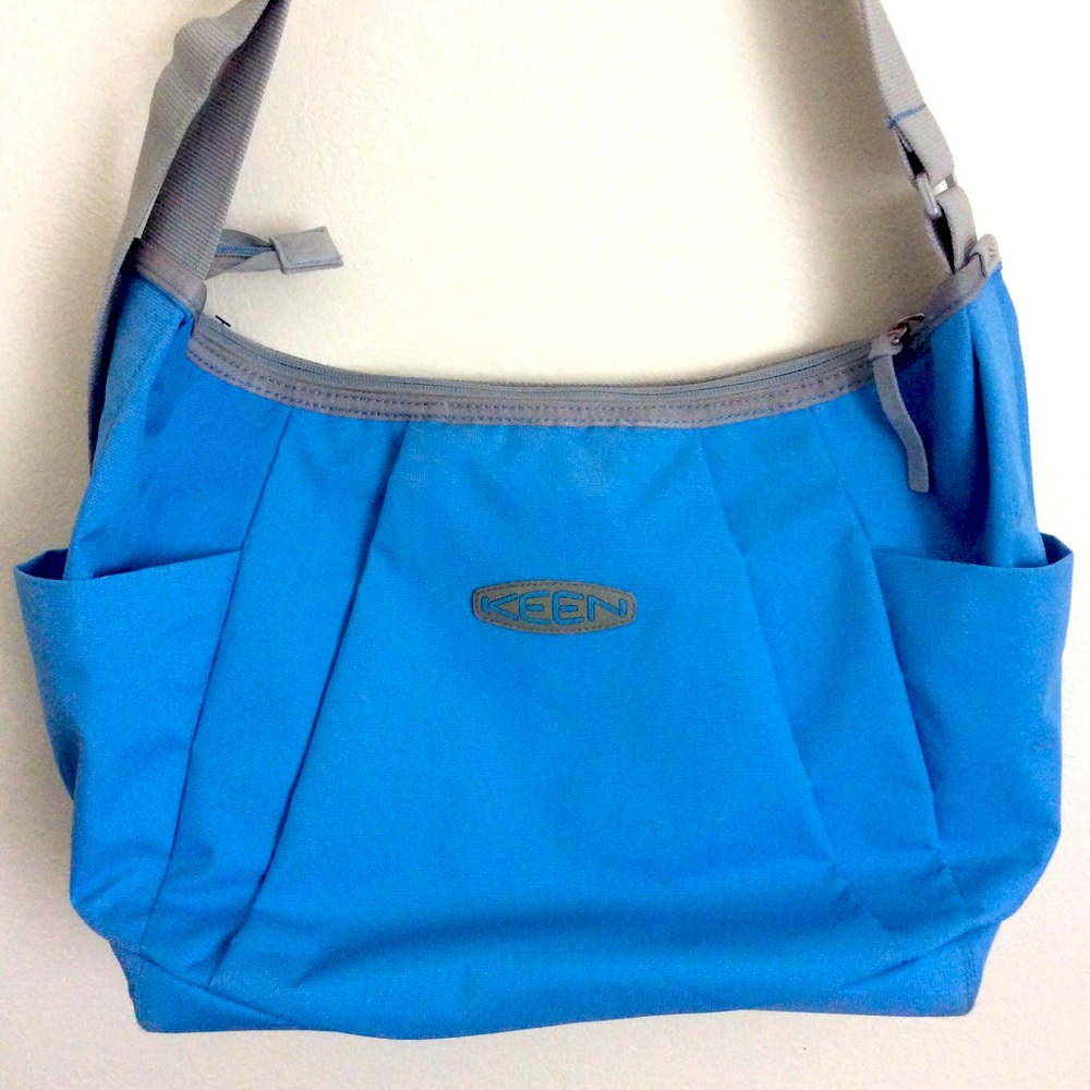 KEEN Large Hybrid Transport Computer Weekend Crossbody Bag 16”x12”x5”